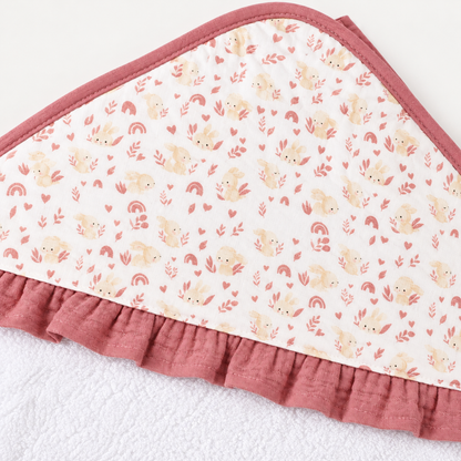 Cape de bain bébé « Froufrou » – Coton et mousseline fleurie à volants